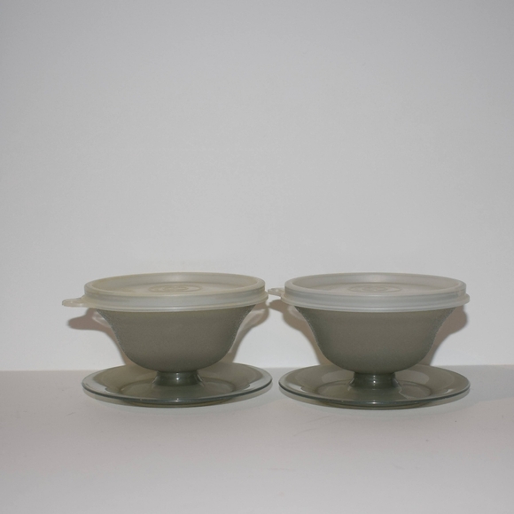 VINTAGE TUPPERWARE DESSERT CUPS W/LIDS SET OF 2 JELLO PUDDING 754-26 - Picture 3 of 5